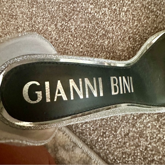 Rhinestone metallic chain ankle strap heels - Picture 4 of 8